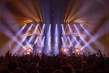 Moving Head Lights in Big outdoor concert-03