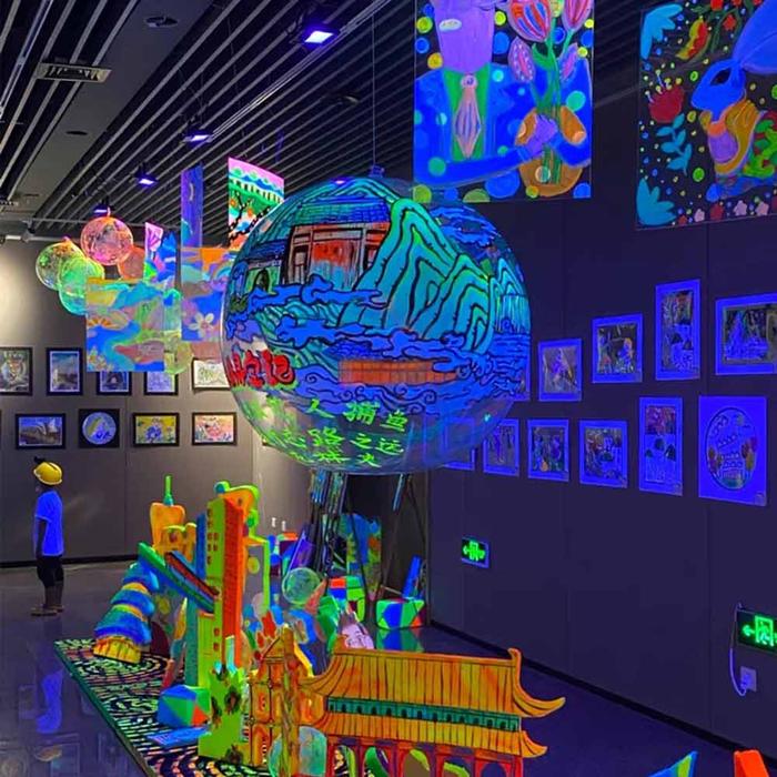 UV-LED-EFFECTS-02.jpg